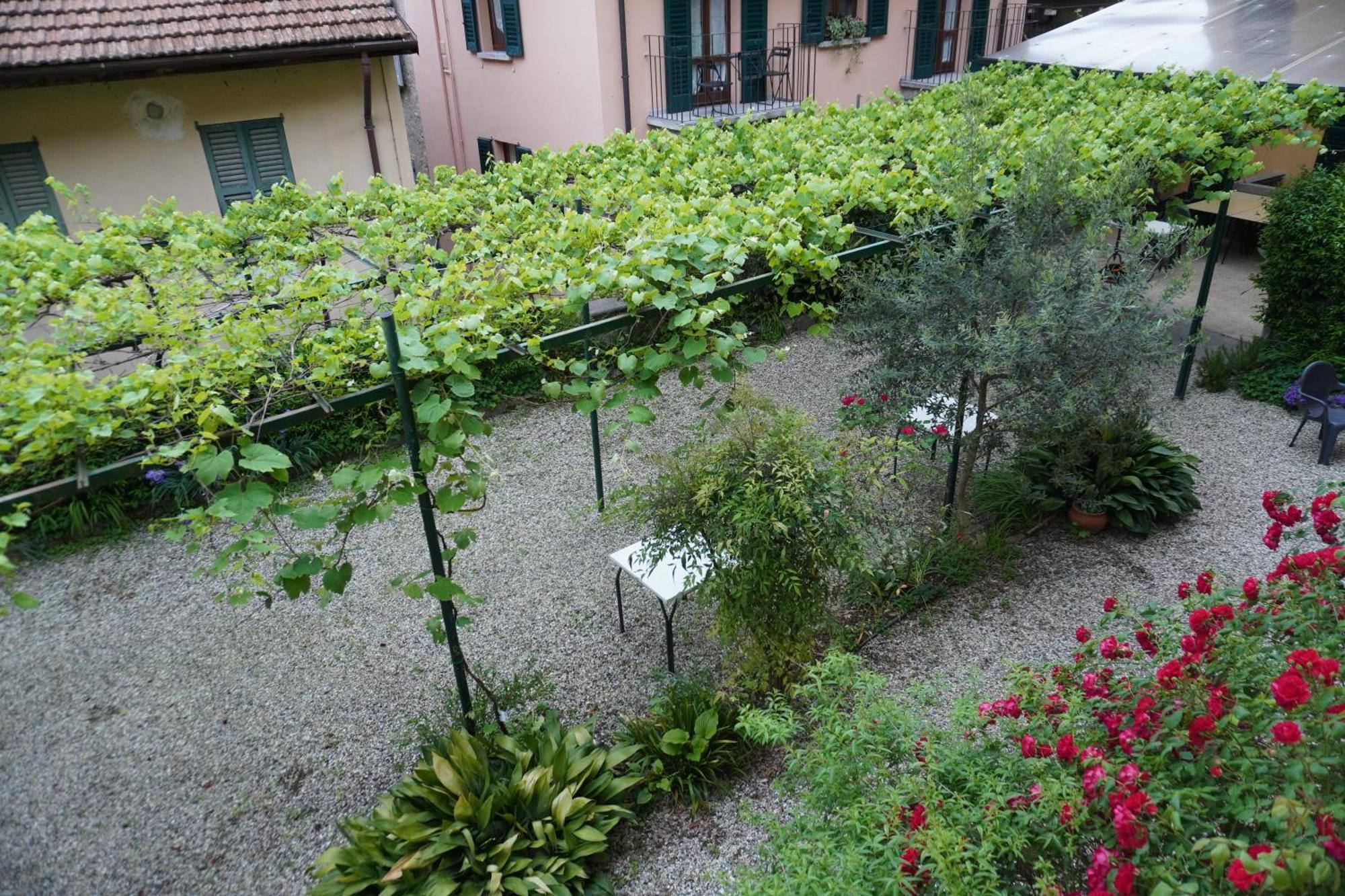 Albergo Giardinetto ベッラージョ エクステリア 写真
