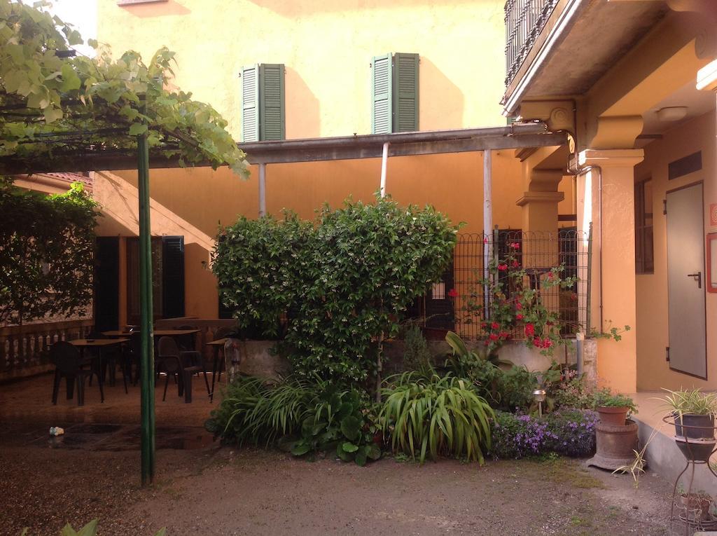Albergo Giardinetto ベッラージョ エクステリア 写真